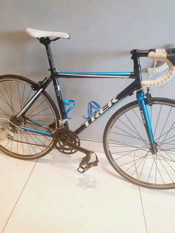 TREK ROAD BIKE | in Slough, Berkshire 